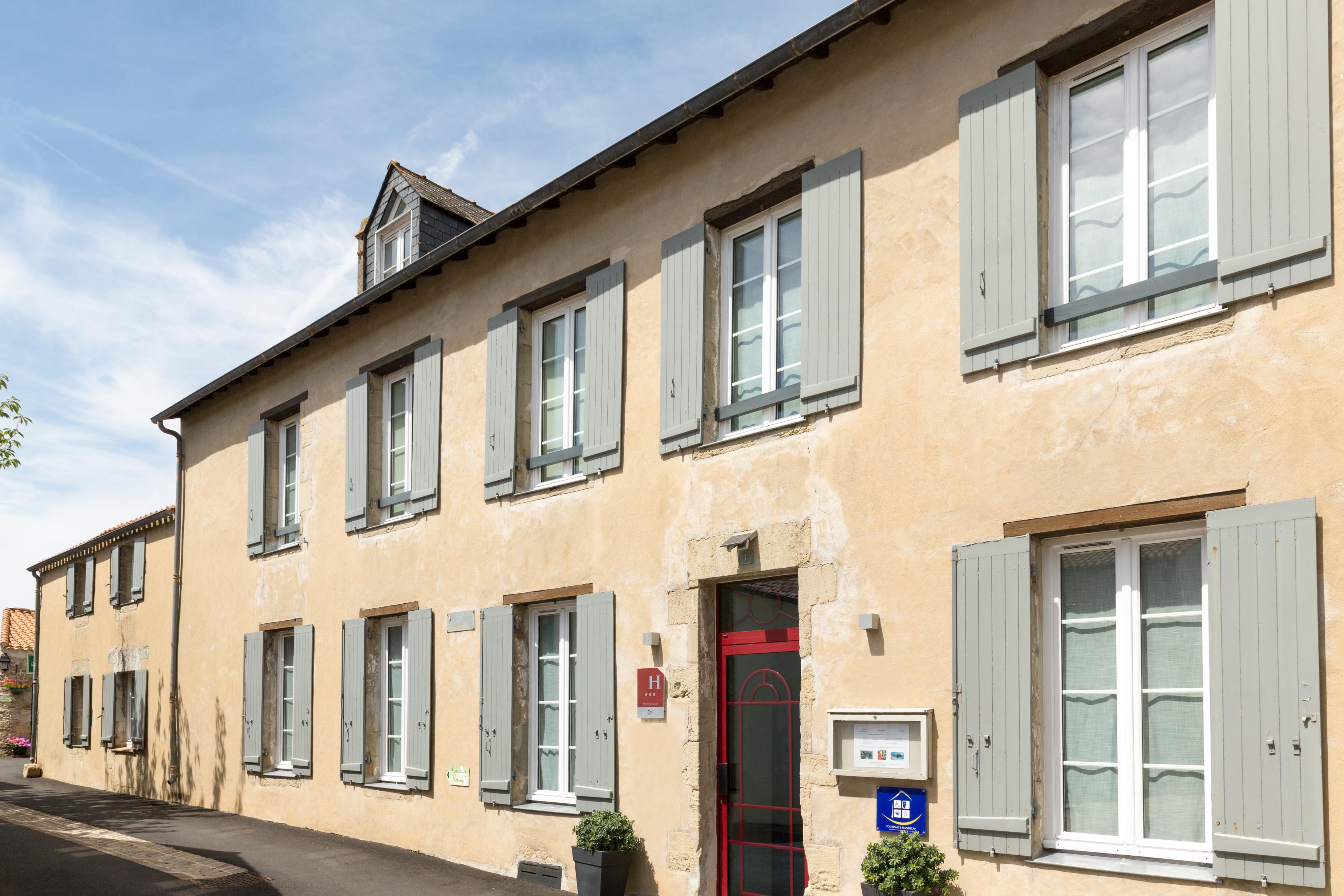 Hotel Domaine Le Martinet, The Originals Relais Bouin  Zewnętrze zdjęcie
